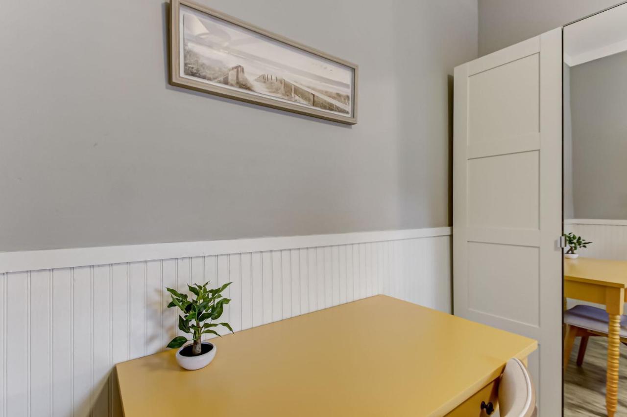 130 Y O Historic Savannah Cottage Off Forsyth Park Εξωτερικό φωτογραφία