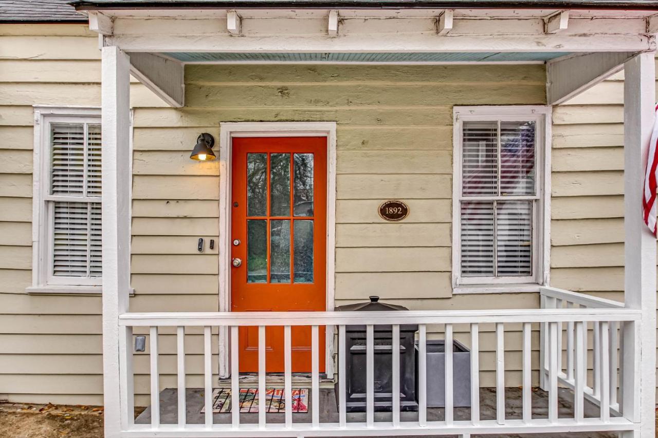 130 Y O Historic Savannah Cottage Off Forsyth Park Εξωτερικό φωτογραφία